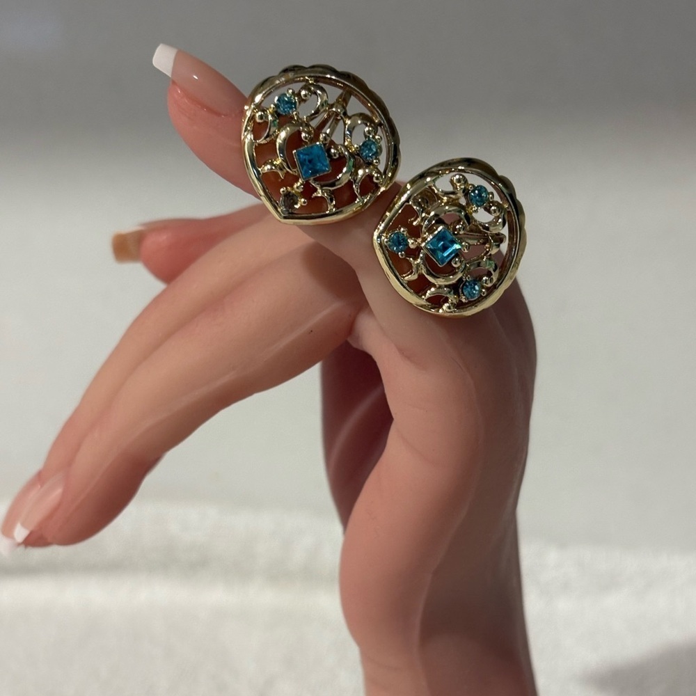 Mid- Century Modern Gold-Tone Filigree Screw Back Earrings with Blue Rhinestones